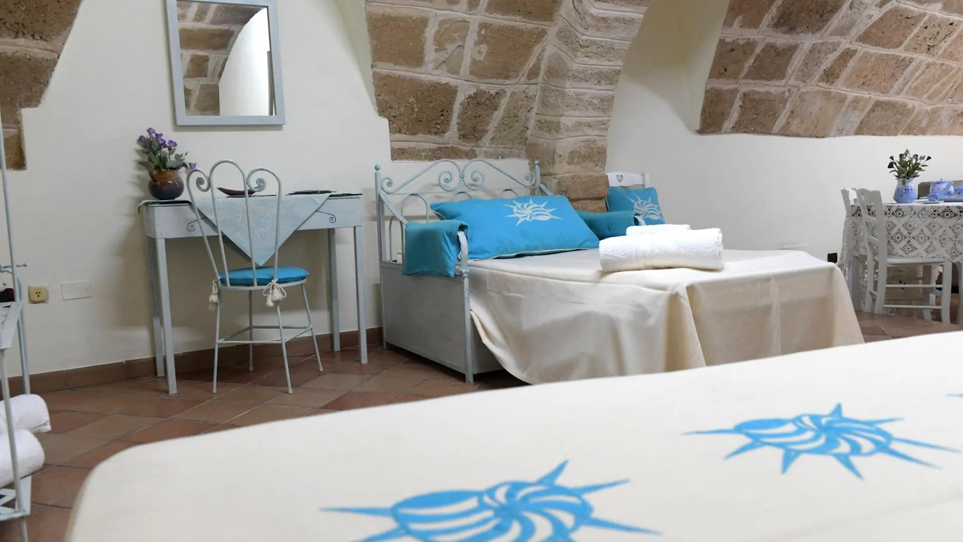 Habitatio Mallorca Alguer 0*,